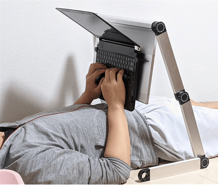 仰向けで寝ながらパソコン Pcスタンドで肩こり解消 寝ながら仕事 小銭富豪 仰向けで寝ながらパソコン Pcスタンドで肩こり解消 寝ながら仕事 小銭富豪